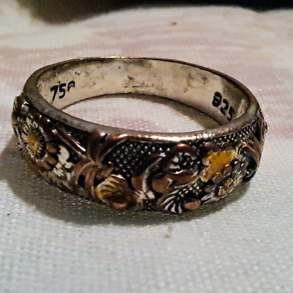 Unique sz 9 ring sterling silver stamped